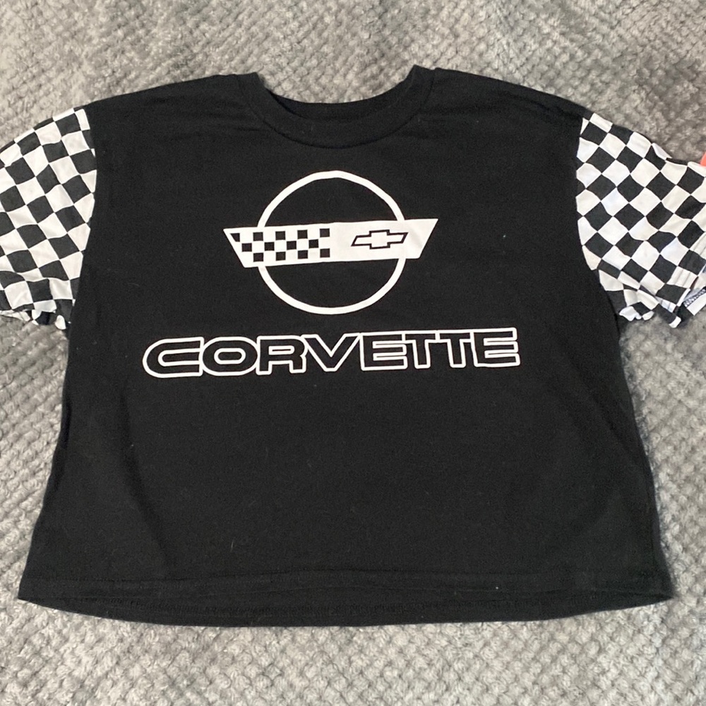 small corvette cropped top